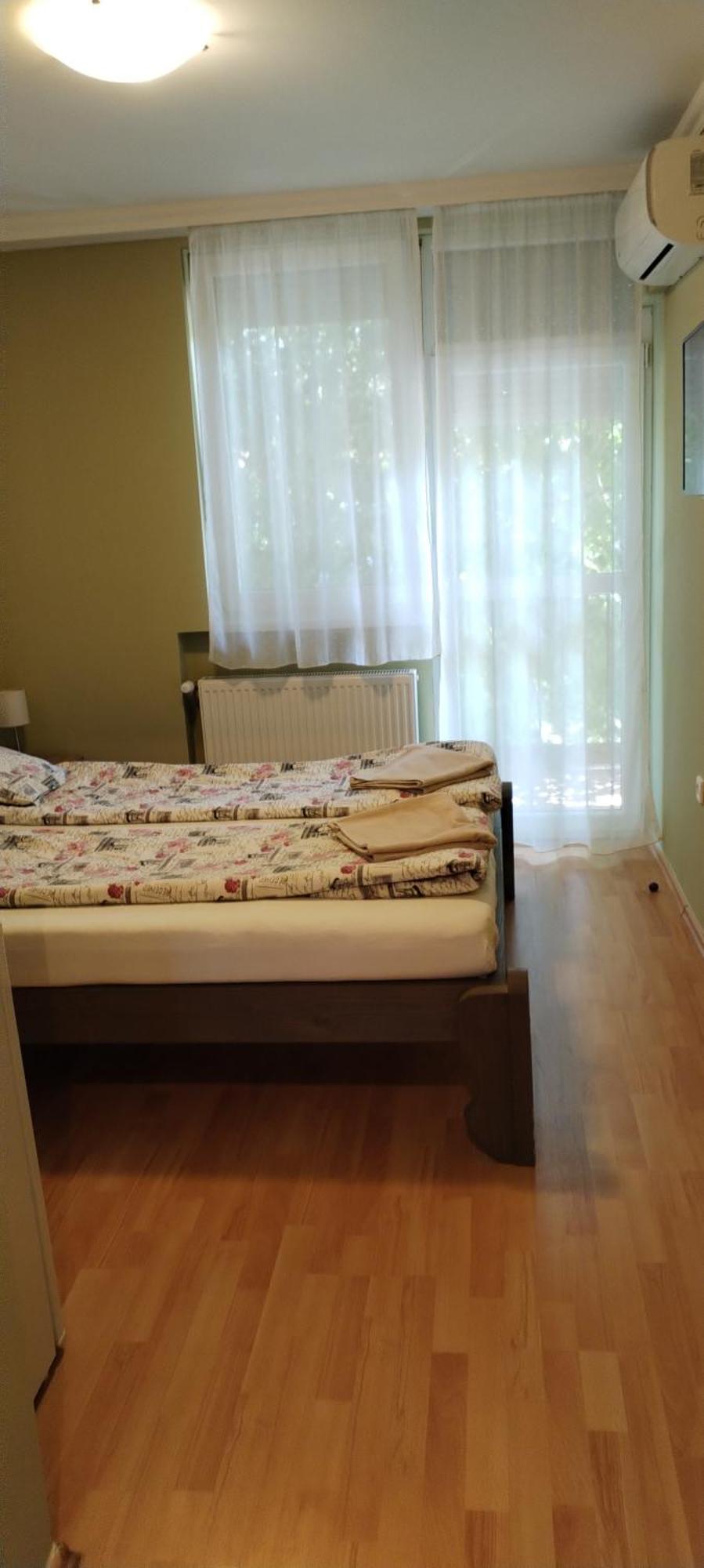 Levendula Apartmanhaz Hajdúszoboszló المظهر الخارجي الصورة